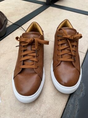 Men’s shoes